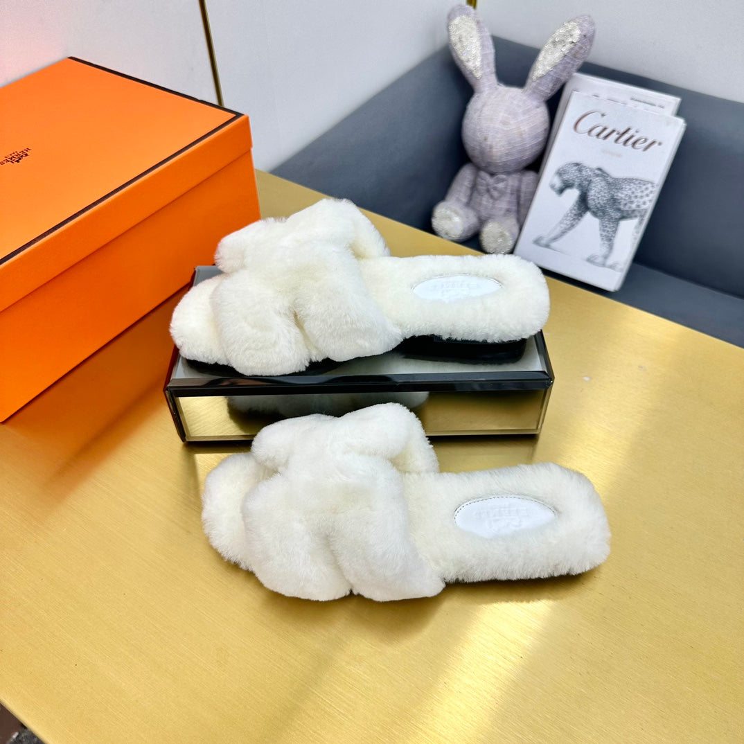0RAN SHEARLING SANDALS WHITE - 35