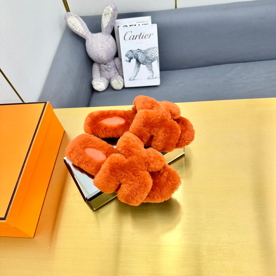 0RAN SHEARLING SANDALS SALAMANDER ORANGE - 35