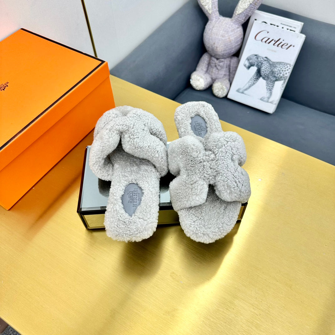 0RAN SHEARLING SANDALS PALE GRAY - 35