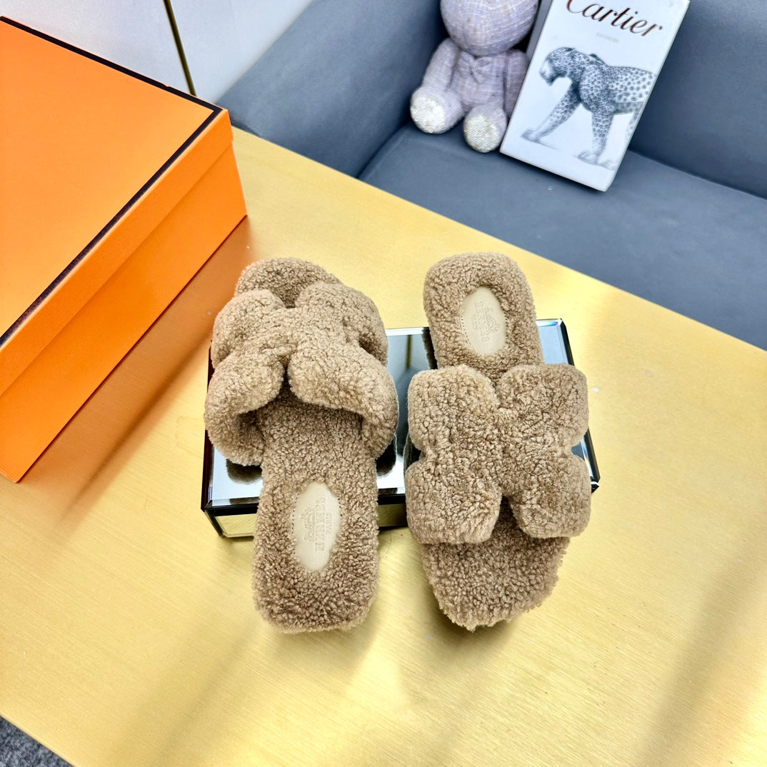 0RAN SHEARLING SANDALS CAMEL BROWN - 35