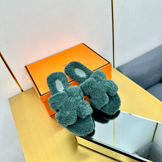 0RAN SHEARLING SANDALS FOREST GREEN - 35