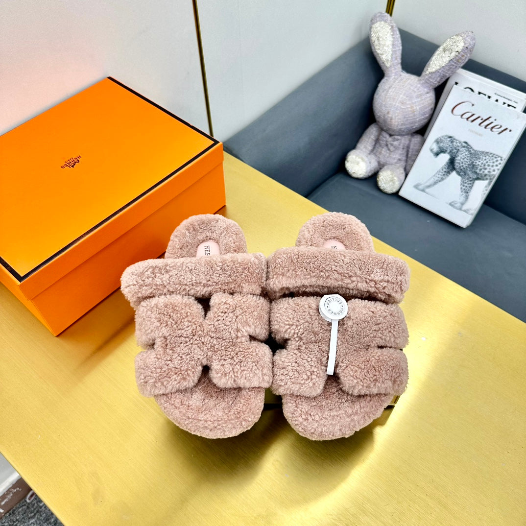 CHYPRE SANDAL LIGHT BROWN SHEARLING - 35