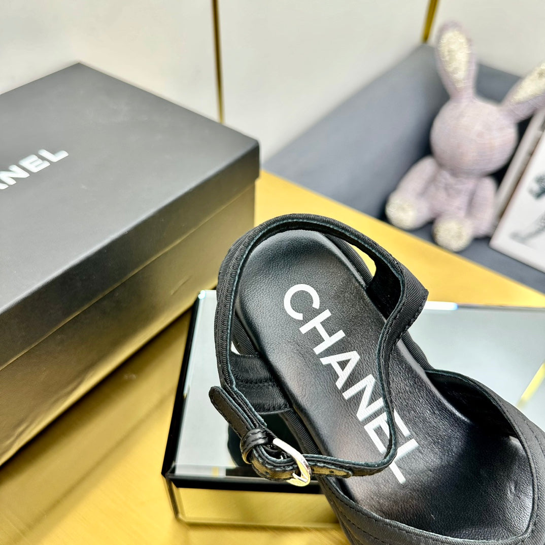 GROSGRAIN SANDAL IN BLACK FABRIC - 35
