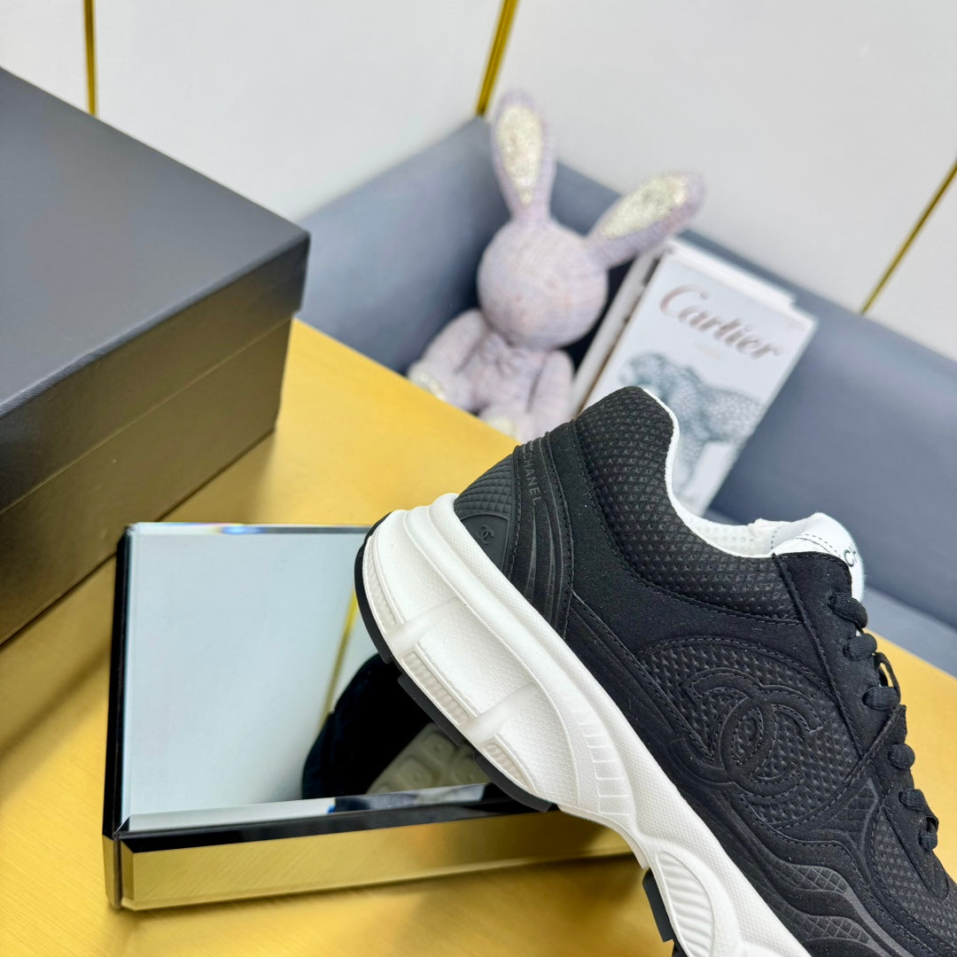 DAD SNEAKER IN BLACK SUEDE AND BREATHABLE MESH - 35