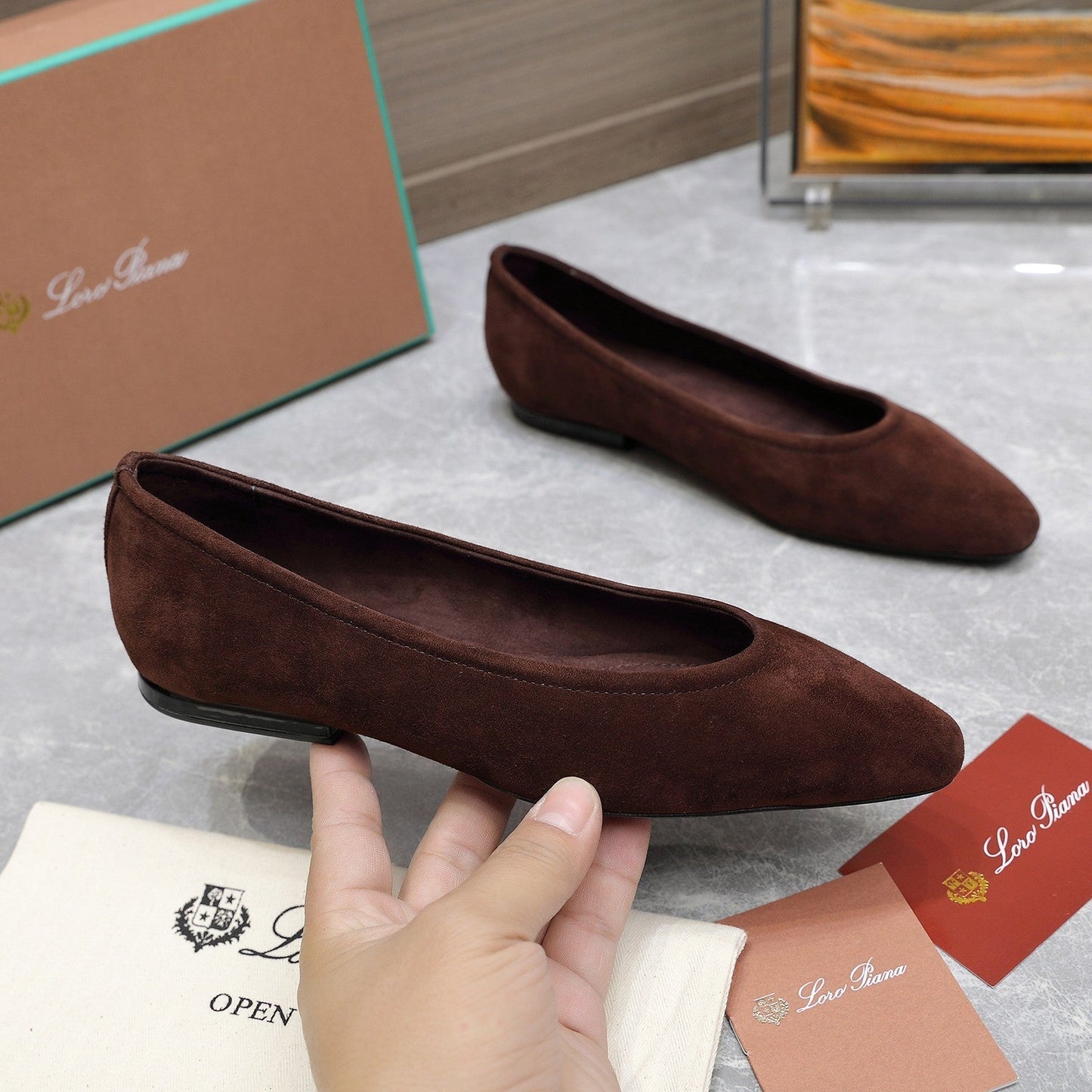 CLASSIC BALLET SHOES IN BROWN SUEDUE - 35