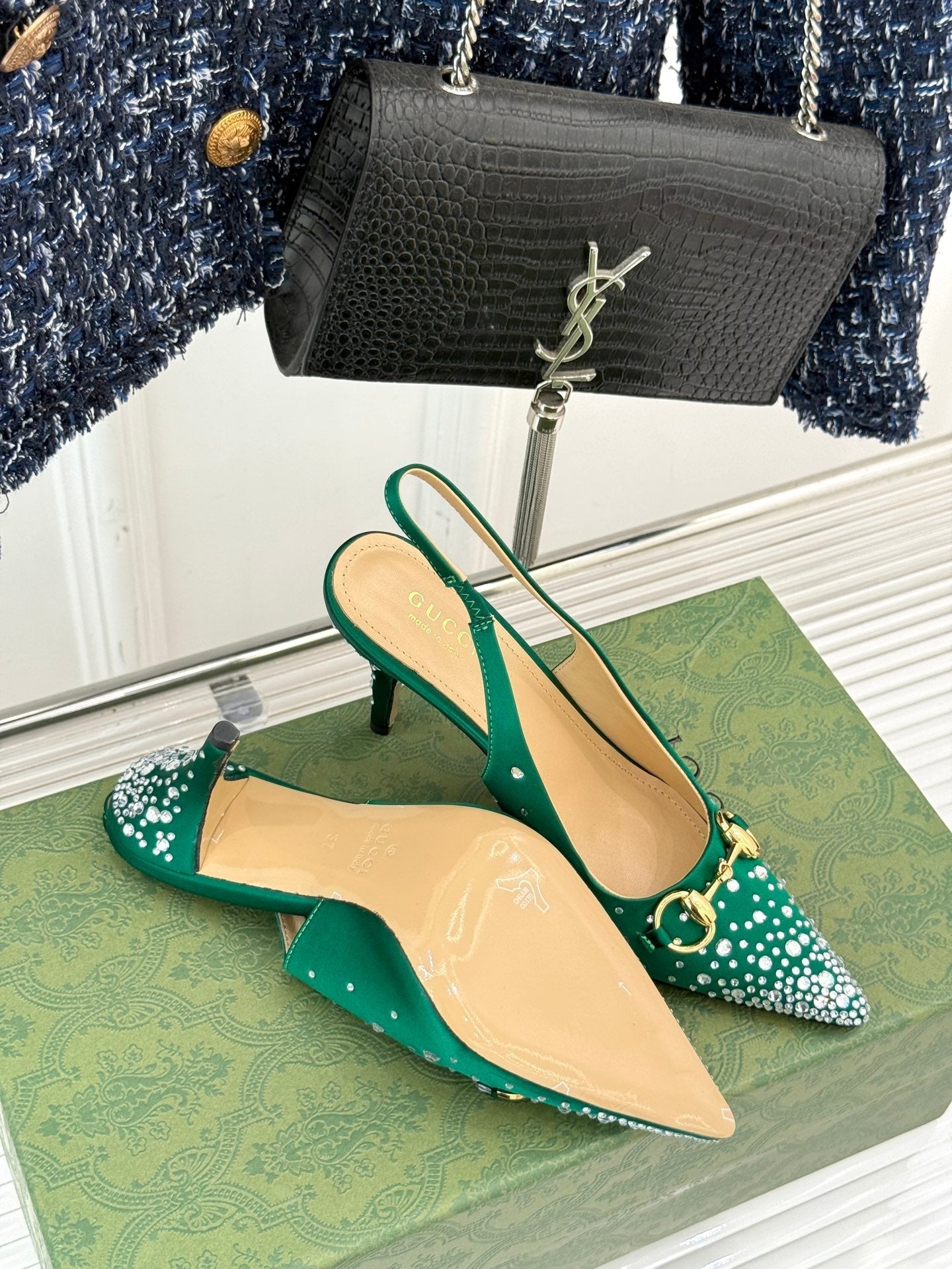 HIGH SLINGBACK 8.5 CM IN GREEN FABRIC WITH RHINESTONE EMBELLISHMENTS - 35