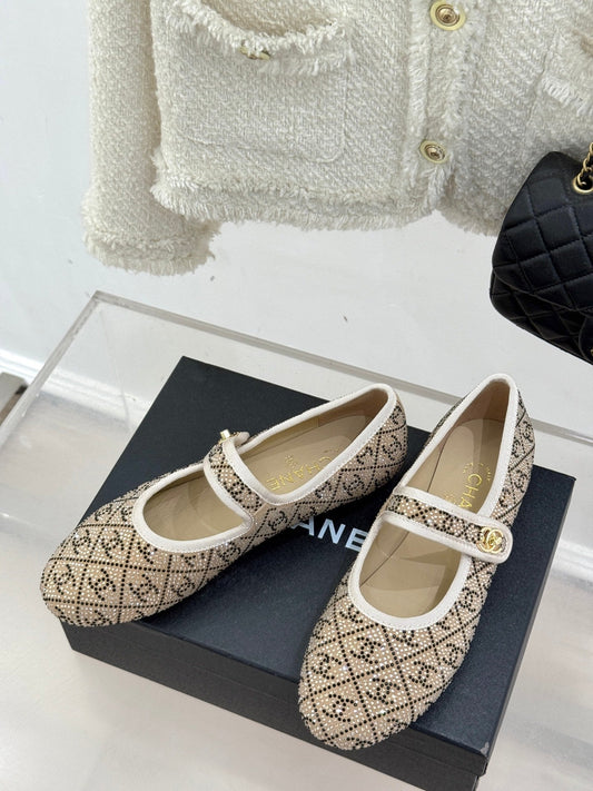 CC FLAT MARY JANE 25SS IN BEIGE EMBELLISHED WITH RHINESTONES - 35
