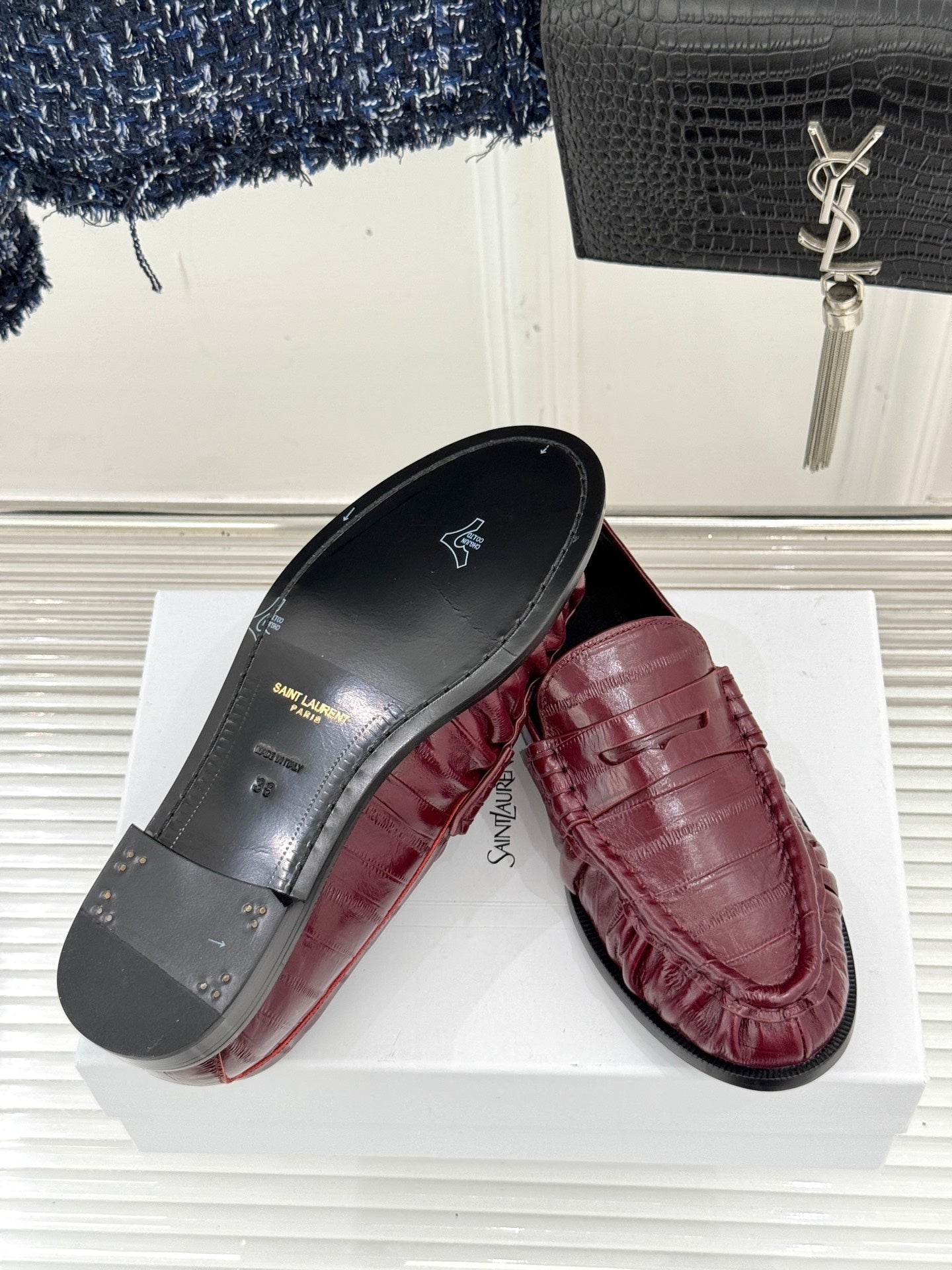 YSL 25S LOAFERS IN DARK RED EMBOSSED LAMBSKIN - 35
