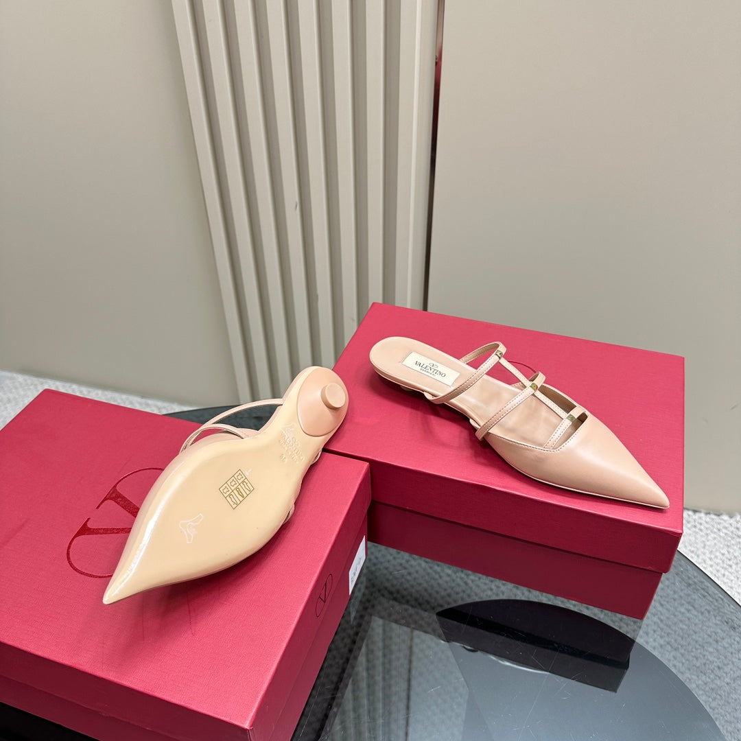 ROCKSTUD WISPY NUDE TAN CALFSKIN MULE 20MM - 35