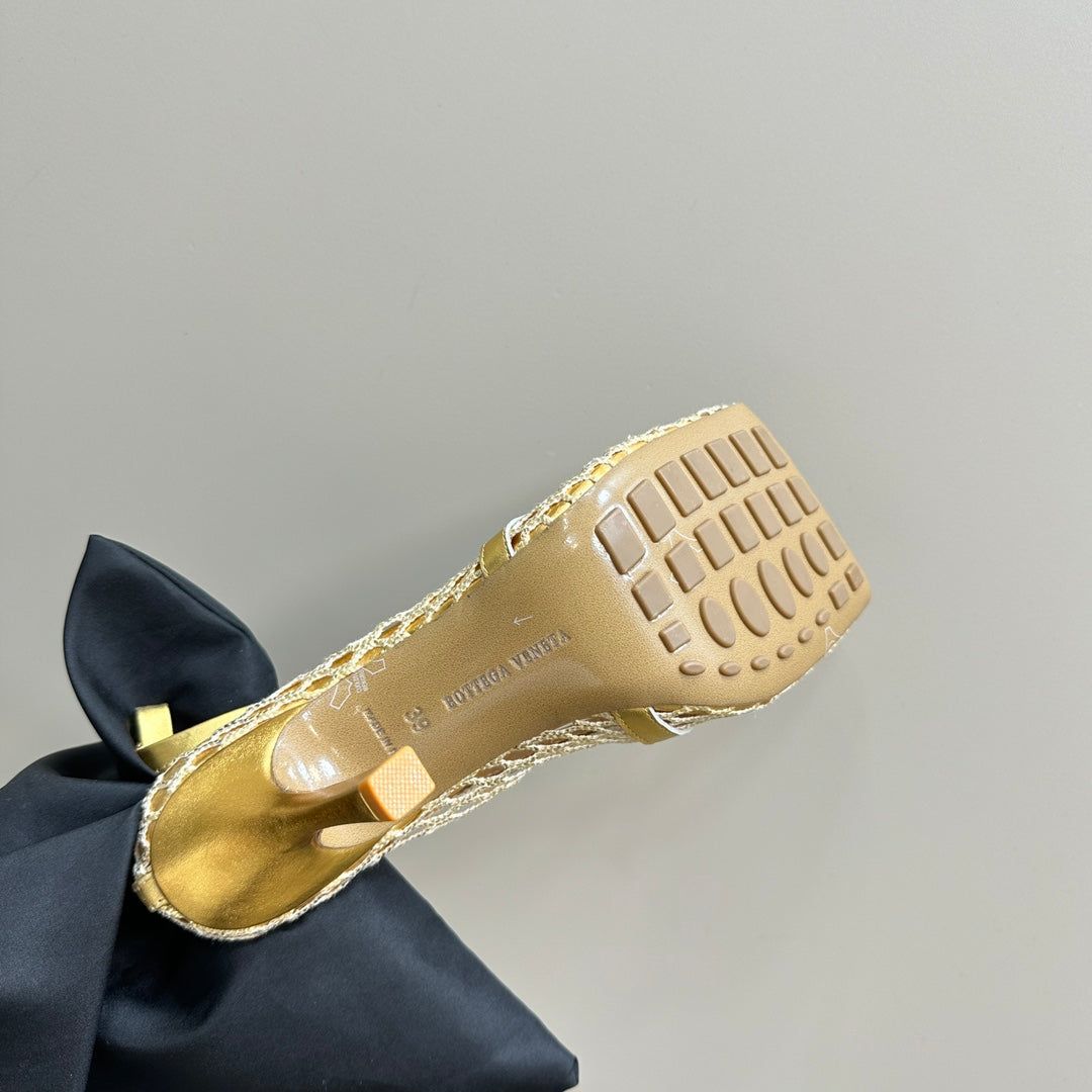 HIGH PUMP 9 CM IN GOLD METALLIZE MESH AND LEATHER - 35