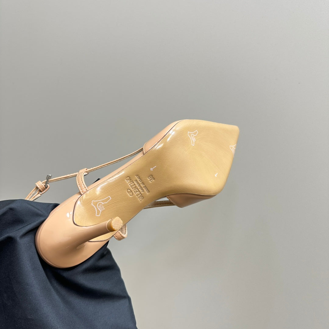 VLOGO SIGNATURE MACAROON TAN PATENT LEATHER SLINGBACK PUMP 80MM - 35