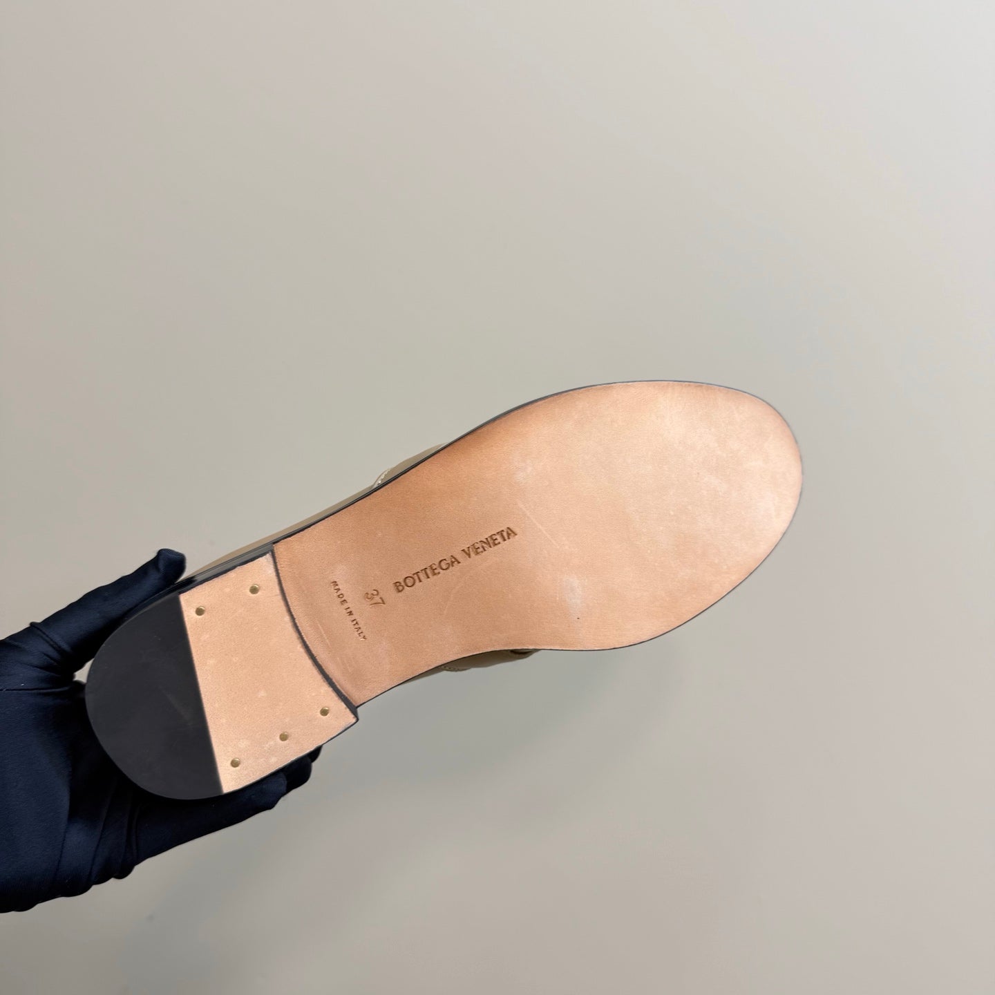 ASTAIRE LOAFER IN LIGHT BROWN CALFSKIN WITH GOLD HARDWARE - 35