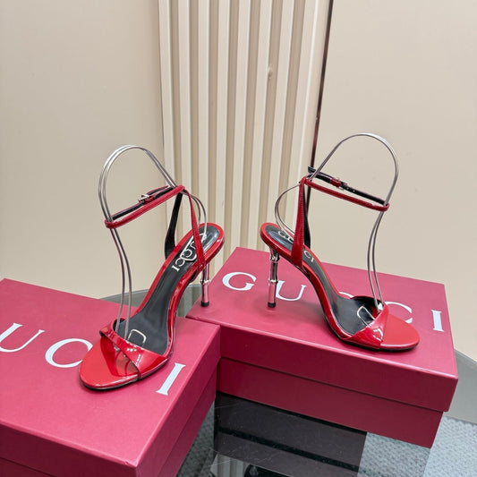 STRAP HIGH BAMBOO-EFFECT HEEL SANDAL IN RED PATENT CALFSKIN - 35