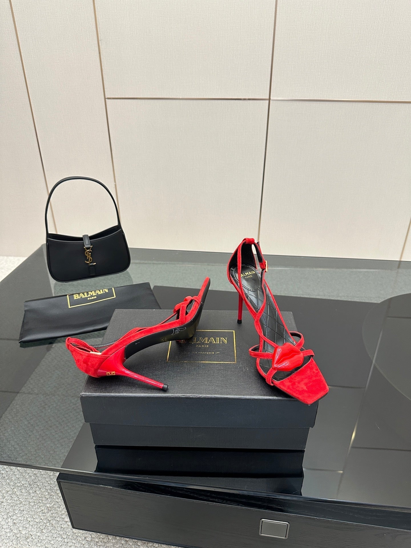 BALMAIN 25S LIPS SANDALS 10 IN CRIMSON RED SUEDE - 35