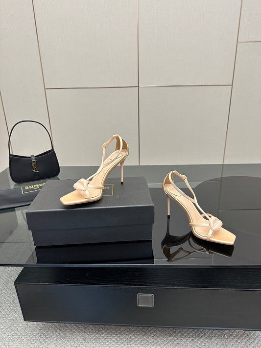 BALMAIN 25S LIPS SANDALS 10 IN BLUSH BEIGE SATIN - 35