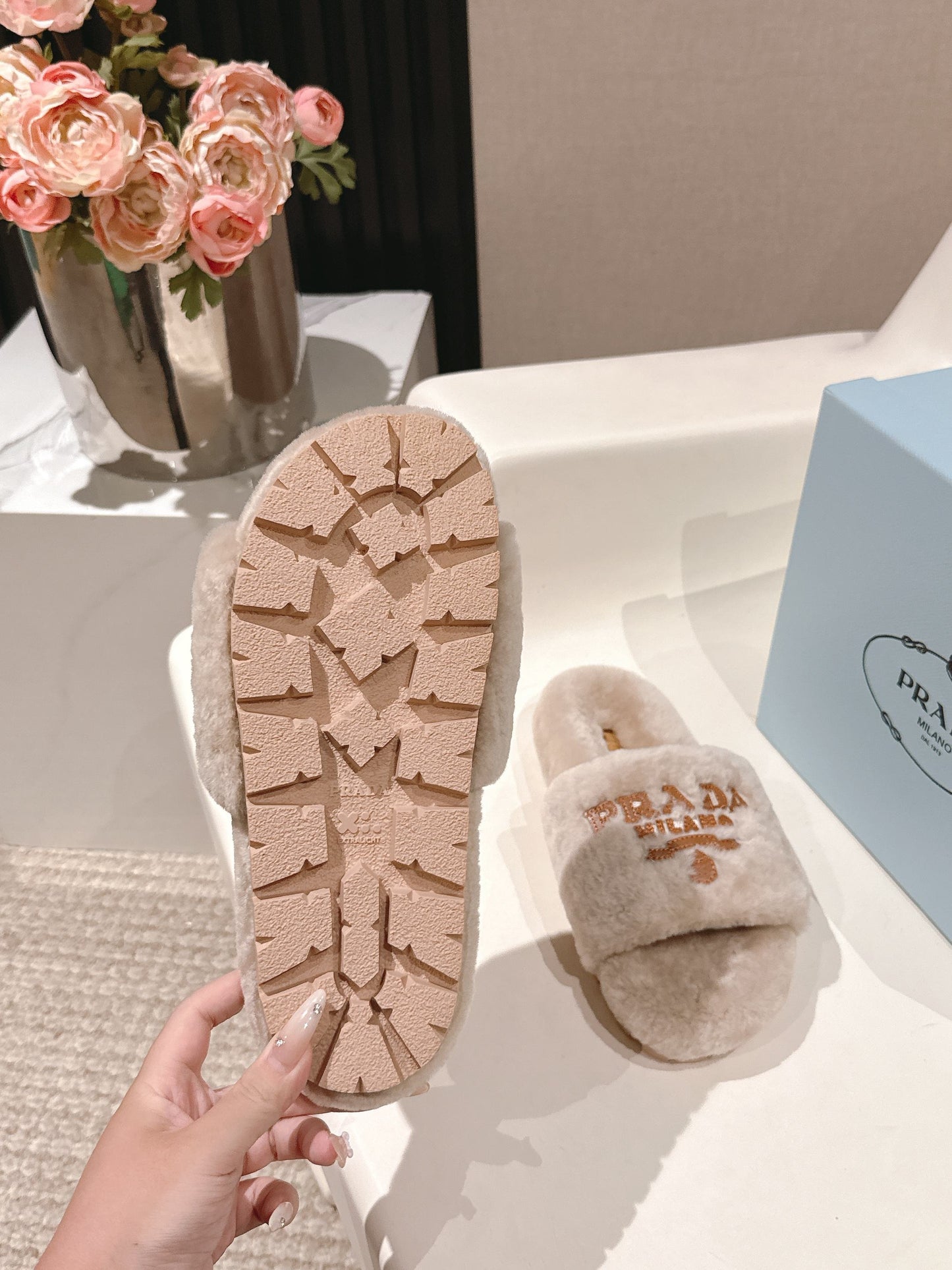 PRADA 25S FLAT MULES IN WARM TAUPE RABBIT FUR - 35