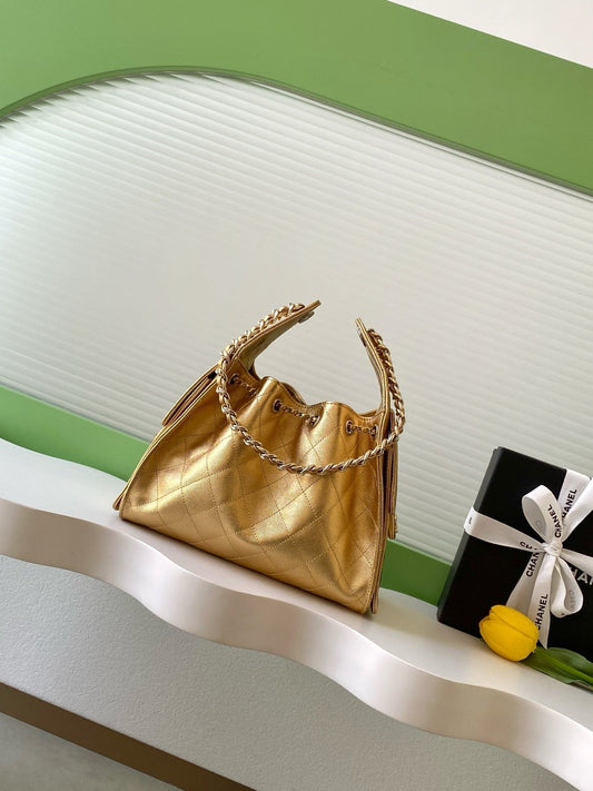СУМКА CHANEL HOBO 25S 30 ІЗ МЕТАЛІЗОВАНОЇ ЗОЛОТОЇ ІКРЯНОЇ ШКІРИ