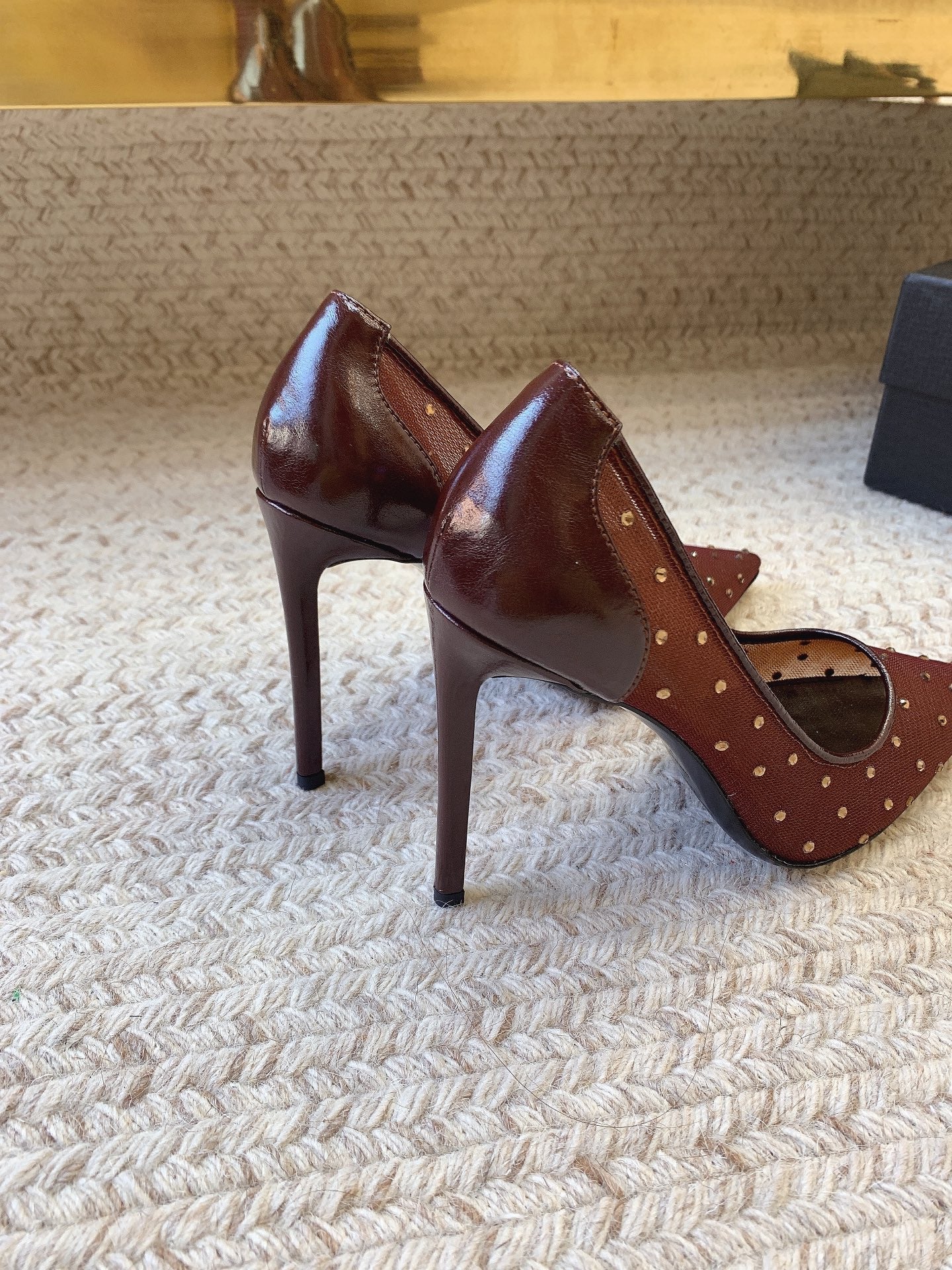 NORMA PUMPS IN CHESTNUT MESH ATTACHED CRYSTALS - 34