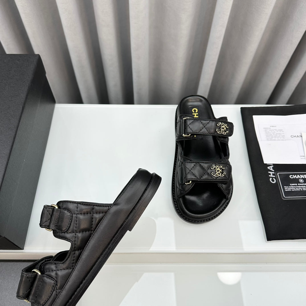 DAD SANDALS BLACK PATENT INTERWOVEN LEATHER CC - 35