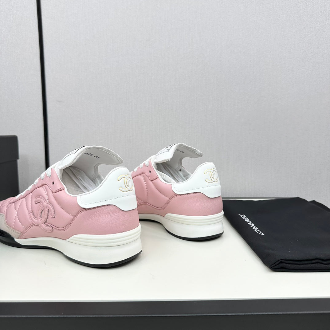 SPORTS SHOES IN LIGHT PINK CALFSKIN - 35
