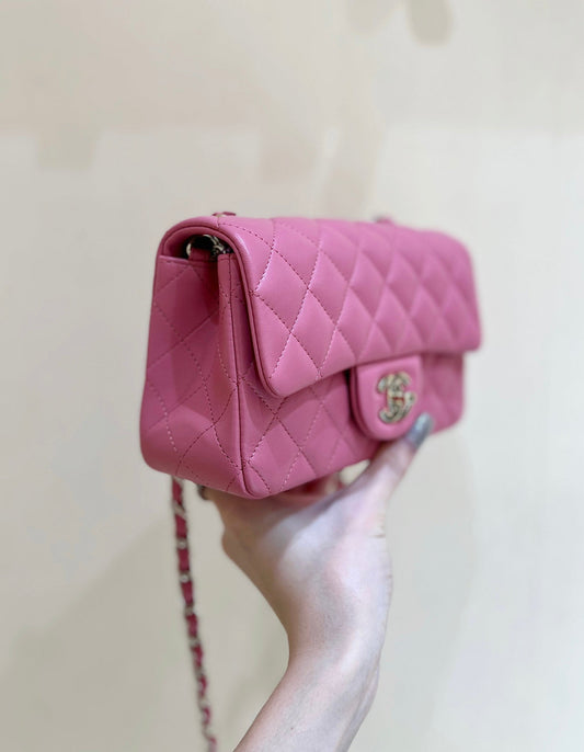 CHANEL 25S СУМКА FLAP BAG 20 СМ З РОЖЕВОЇ ШКІРИ ЯГНЯТИ ІЗ ЗОЛОТОЮ ФУРНІТУРОЮ