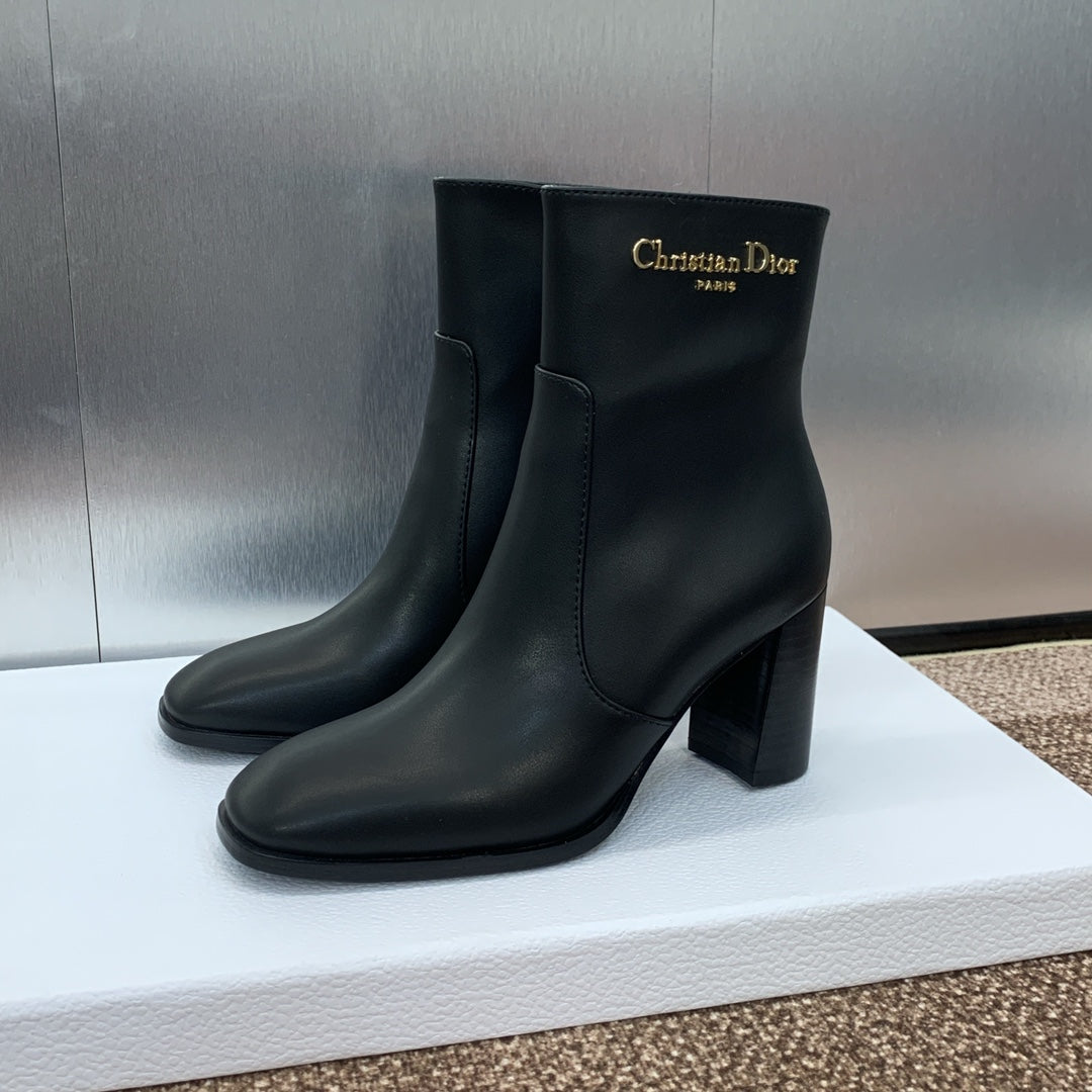 DIOR 25S D-TOWN HEELED ANKLE BOOT 80MM IN BLACK CALFSKIN - 35
