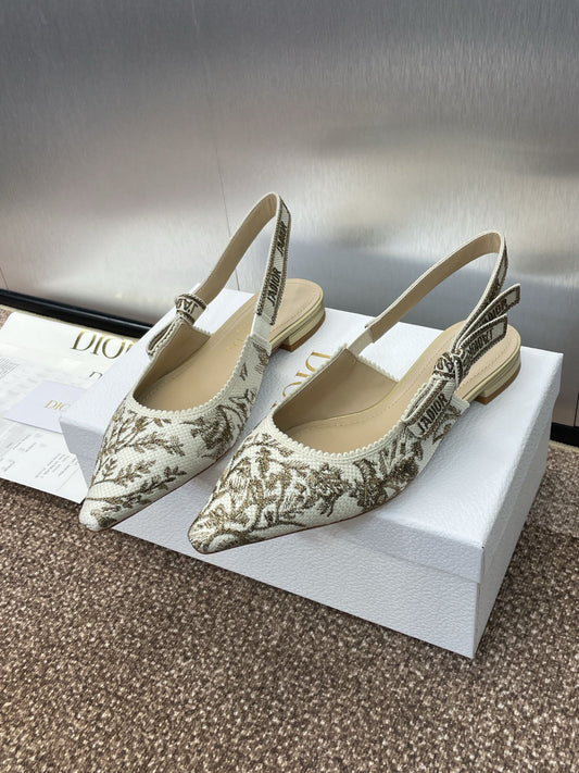 J'ADIOR SLINGBACK PUMP WHITE AND GOLD-TONE MILLEFIORI JACQUARD - 33