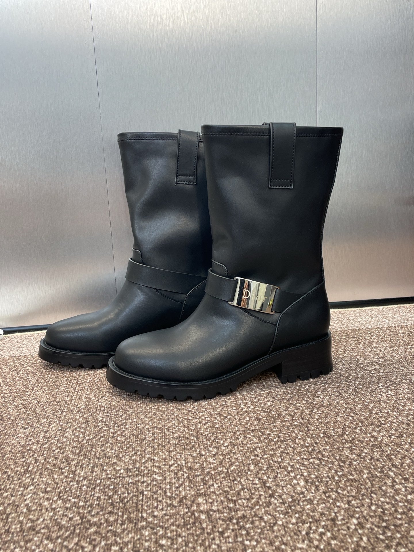 DIOR 25S D-QUEST BOOTS 45MM IN BLACK CALFSKIN - 35