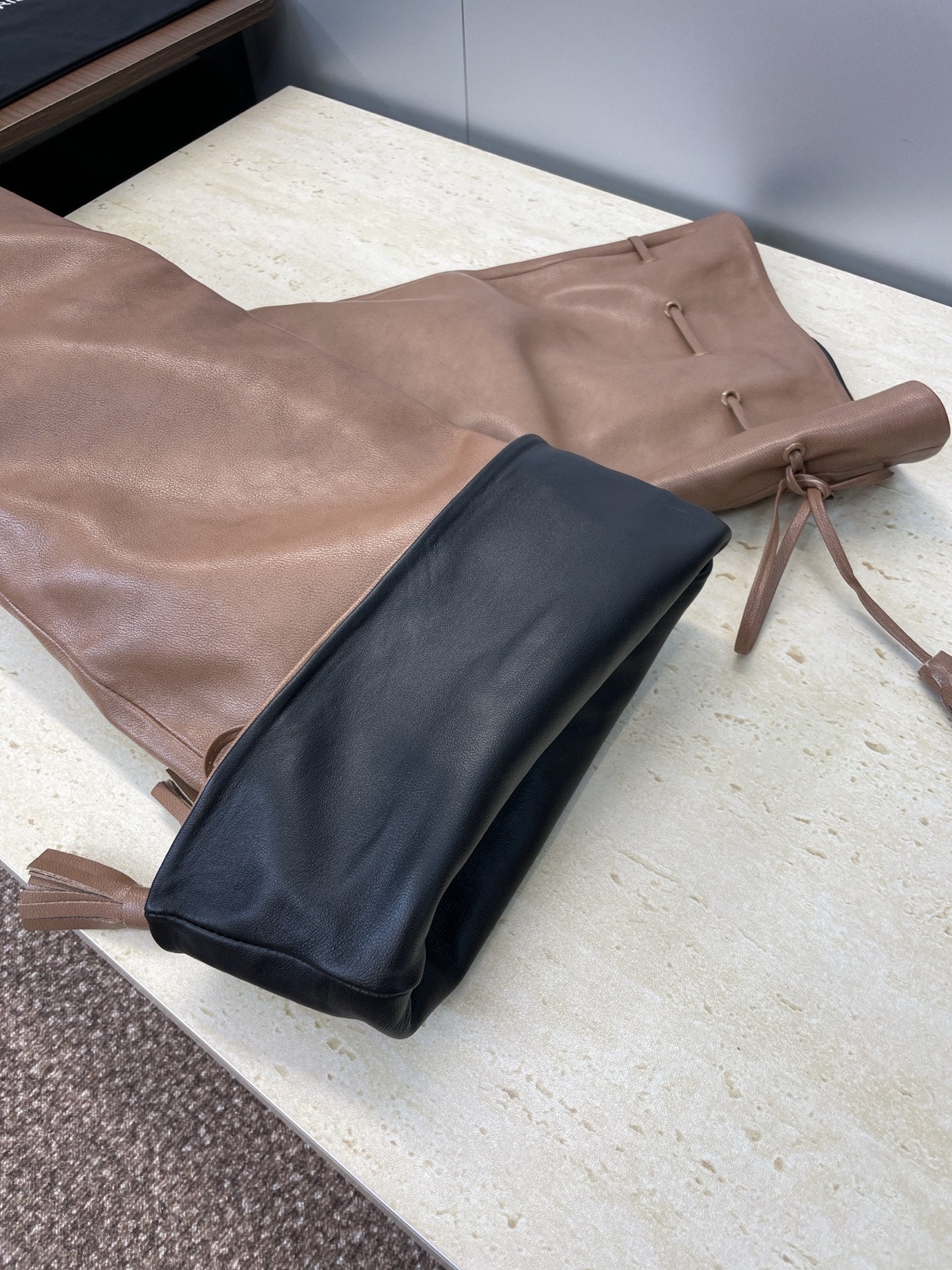 YSL 25S HIGH‑HEEL FRINGED MARTIN BOOTS 90 MM IN CHESTNUT BROWN LAMBSKIN - 35