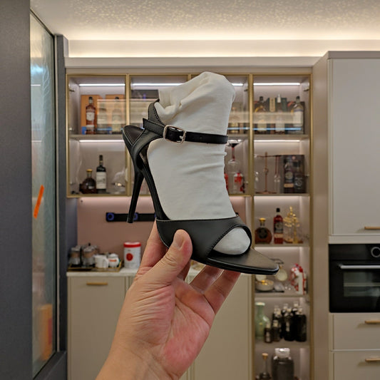OPEN TOE STRAPPY HIGH HEEL IN BLACK CALFSKIN - 34