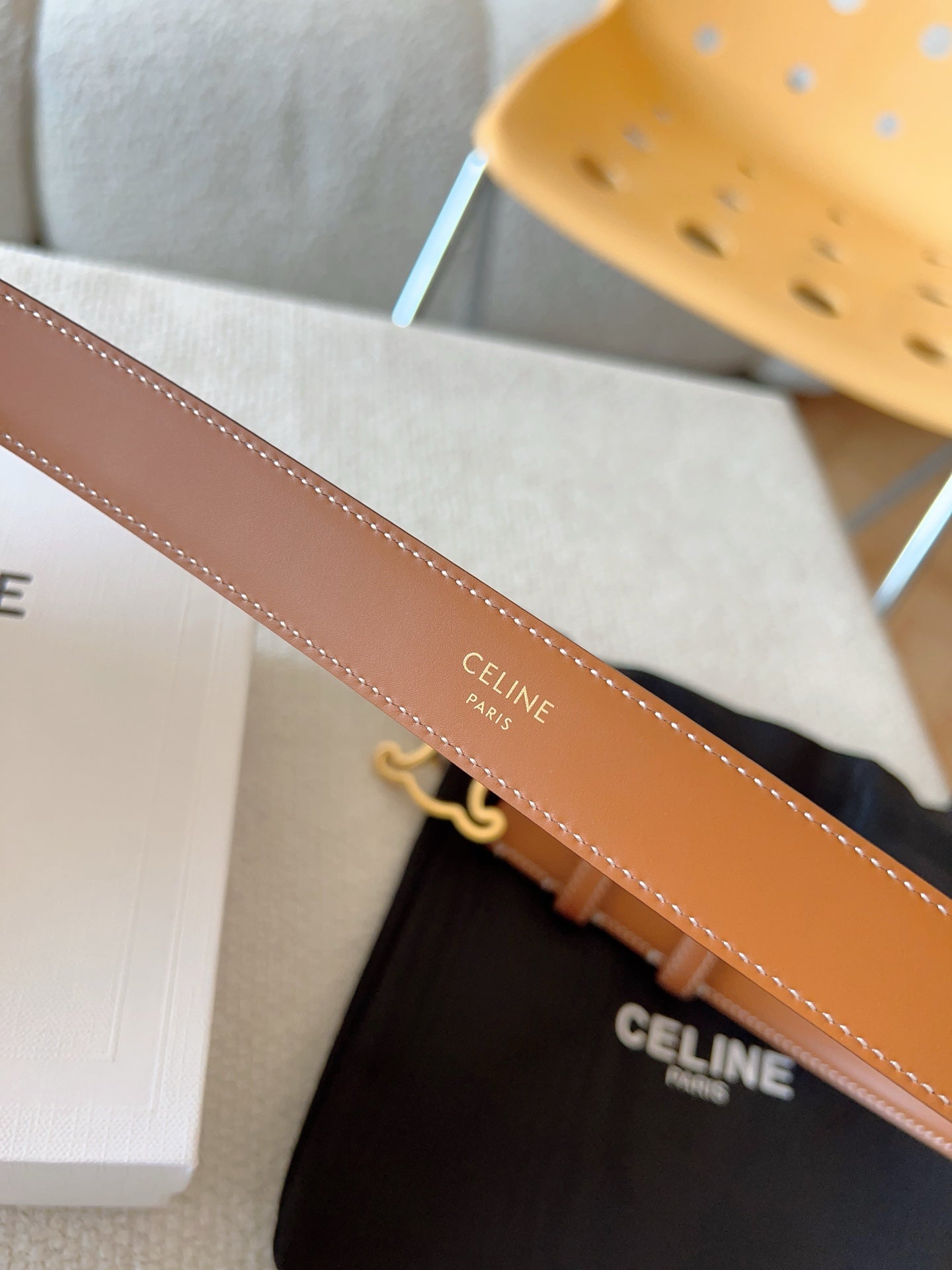 CELINE 25S TRIOMPHE BELT 25MM IN CARAMEL CALFSKIN GOLD HARDWARE 585789 - 26 - 28