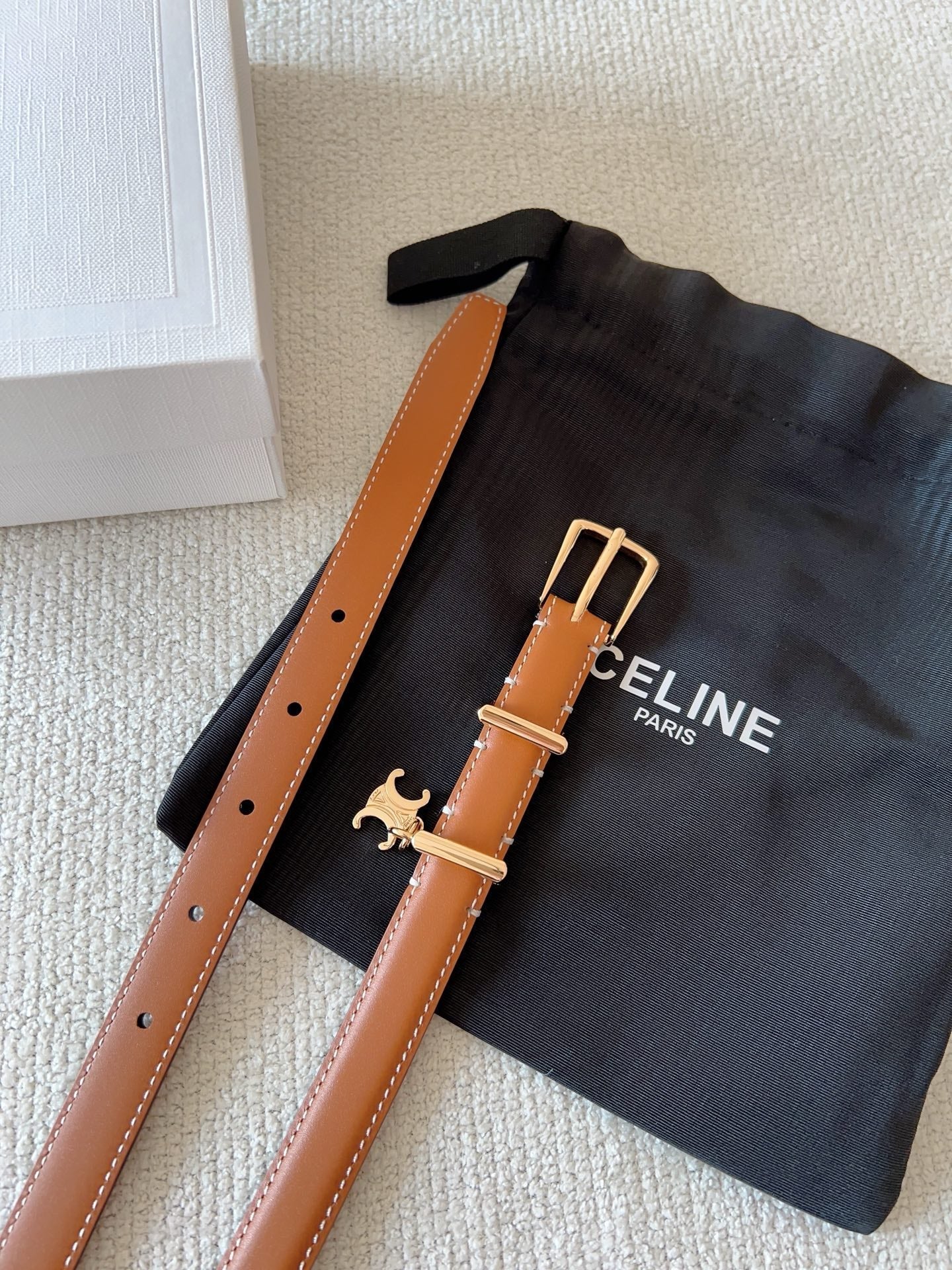 CL BELT 18MM IN BROWN TAURILLON CALFSKIN GOLD BUCKLE - 30