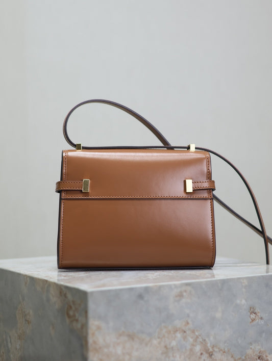 YSL 25S MINI MANHATTAN 19 З КОРИЧНЕВОЇ ТЕЛЯЧОЇ ШКІРИ І ЗОЛОТОЮ ФУРНІТУРОЮ