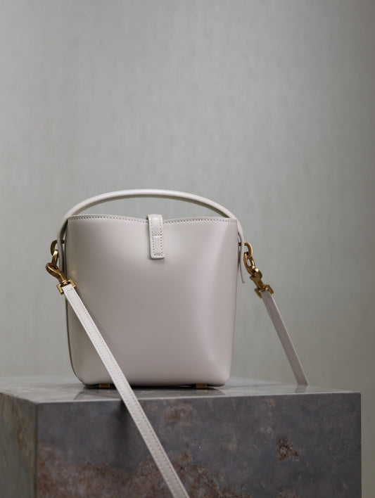 YSL 25S LE 37 MINI 15 З ТЕЛЯЧОЇ ШКІРИ КОЛЬОРУ DUSTY GREY З ФУРНІТУРОЮ ЗІ ЗОЛОТА