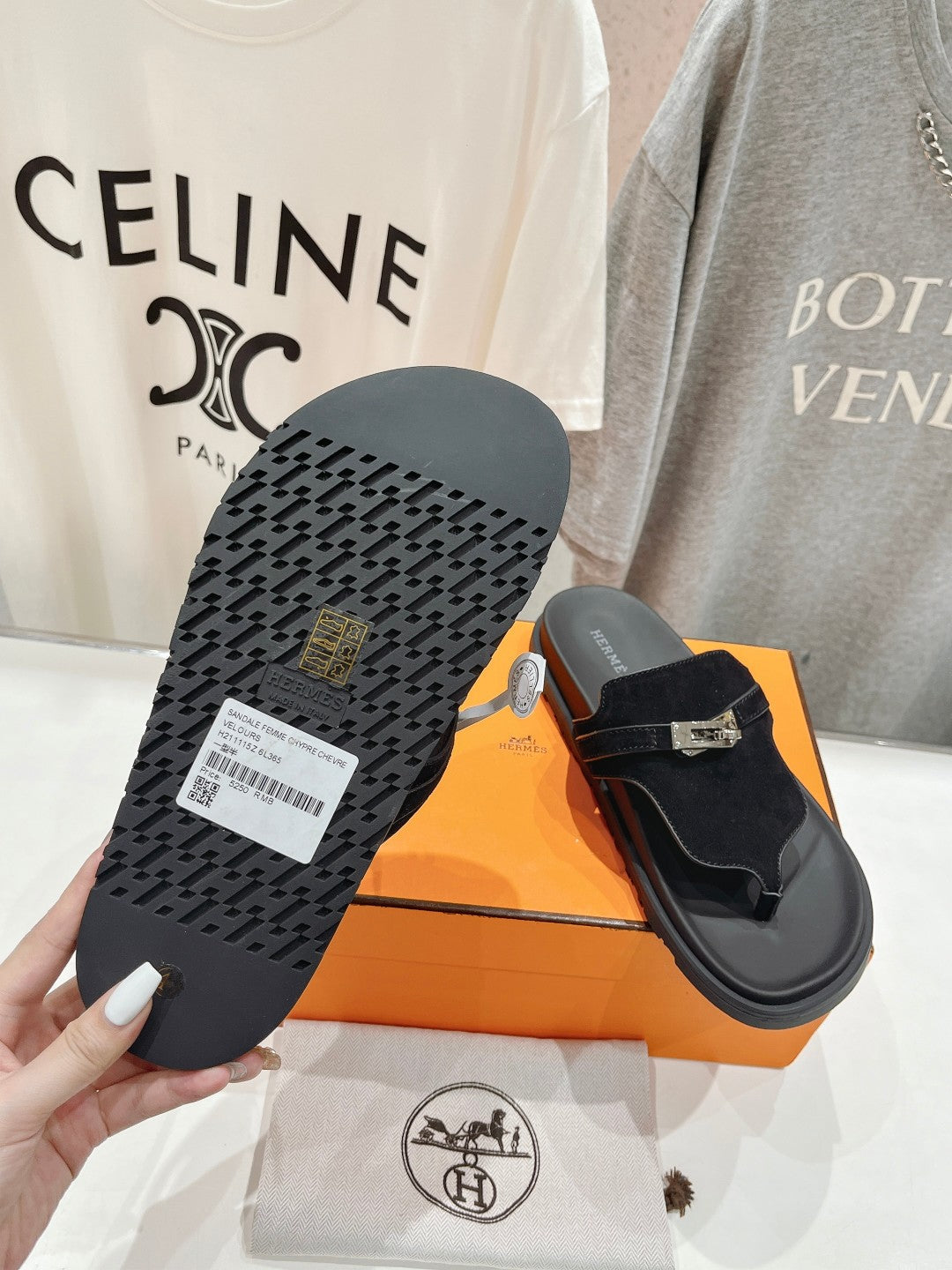 EMPIRE SANDAL BLACK SUEDE - 35
