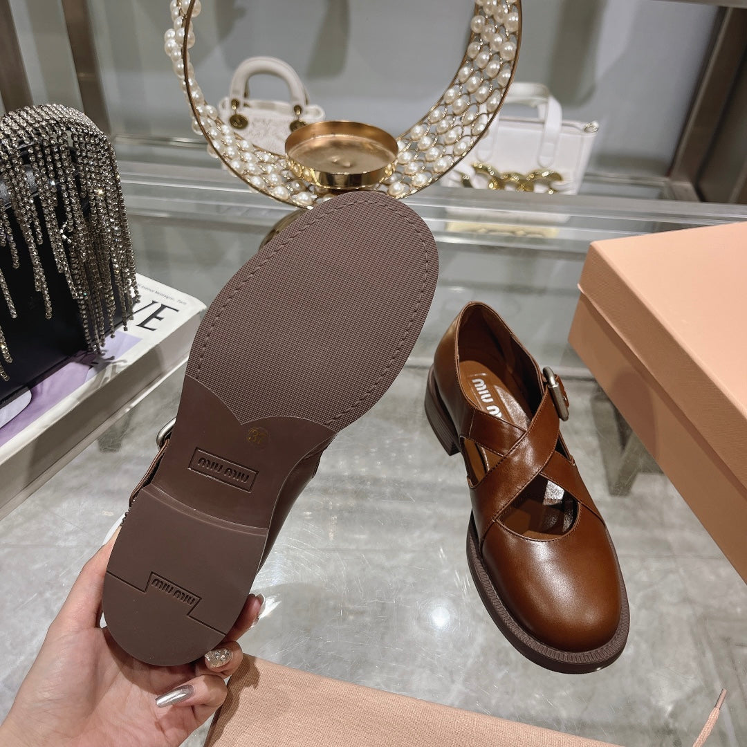 Sandal Chestnut Cowhide With Cross-strap - 35