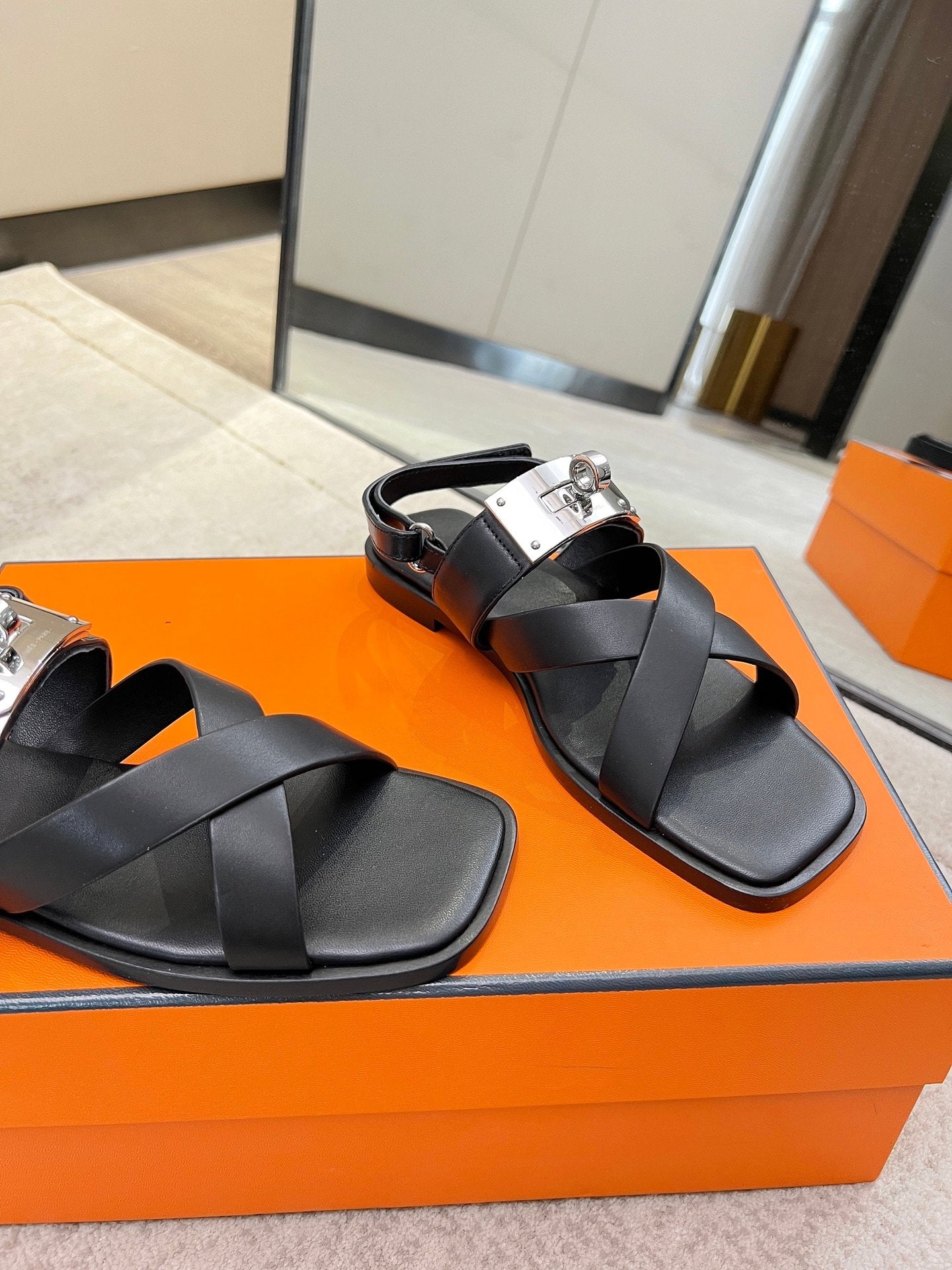 Ines sandal black calfskin - 35