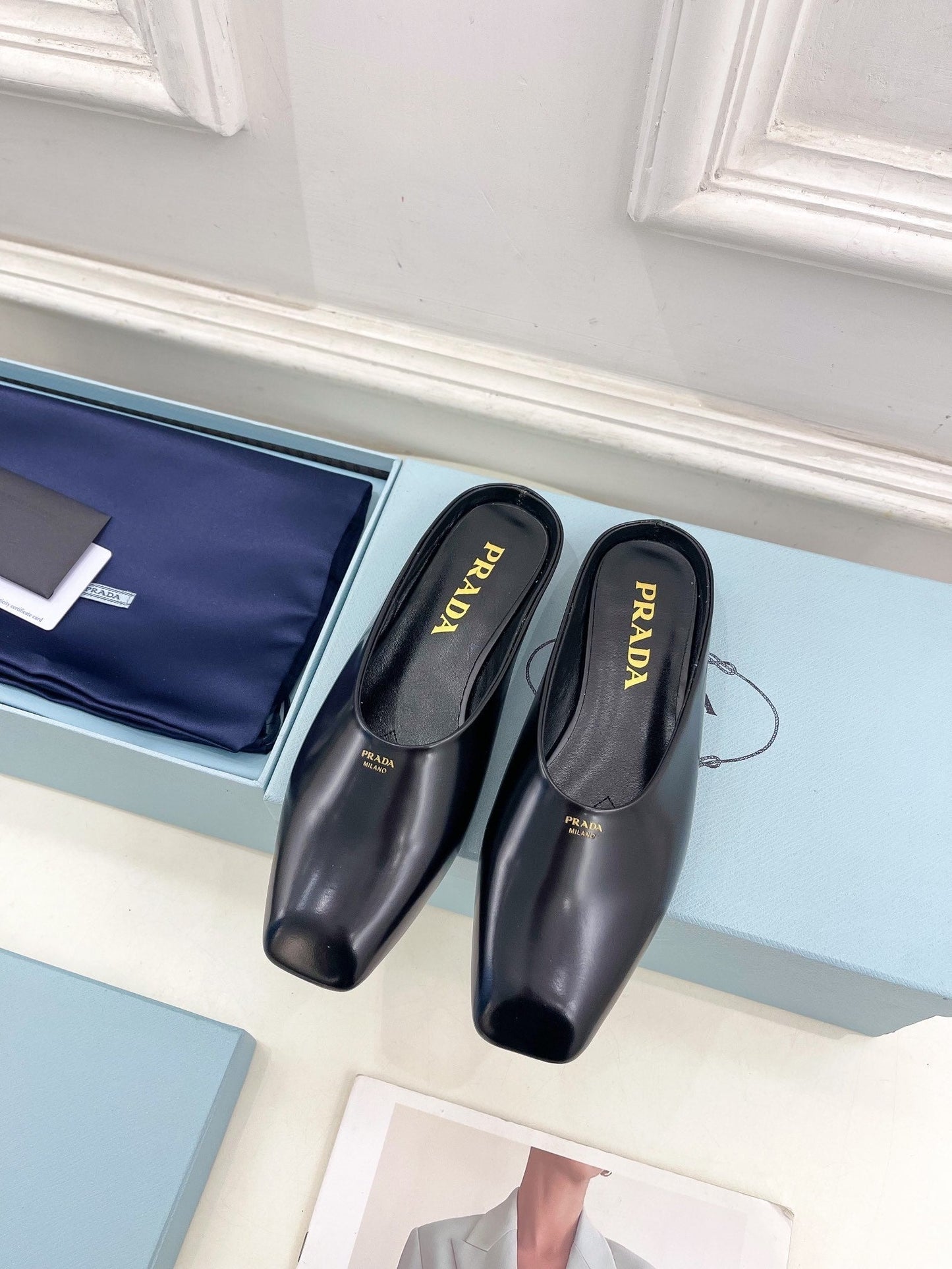 MULES SQUARE TOE IN BLACK SMOOTH LAMBSKIN - 35