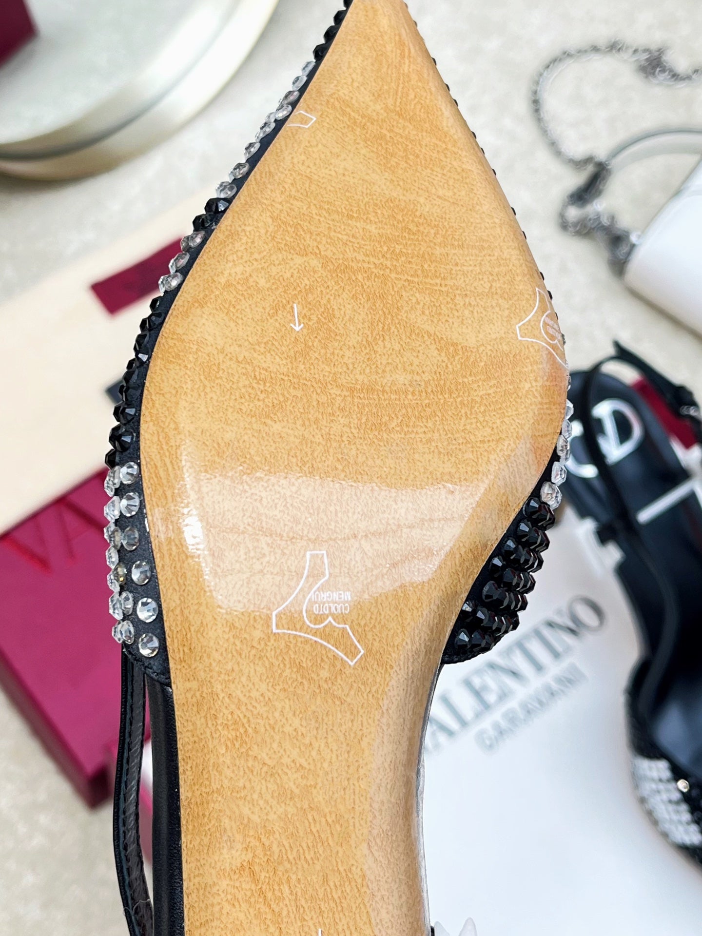 Vlogo Signature Slingback Black Calfskin With Crystals Caro - 35 / 4cm