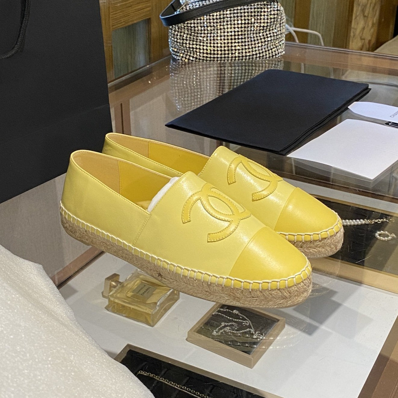 ESPADRILLES YELLOW LAMBSKIN - 35