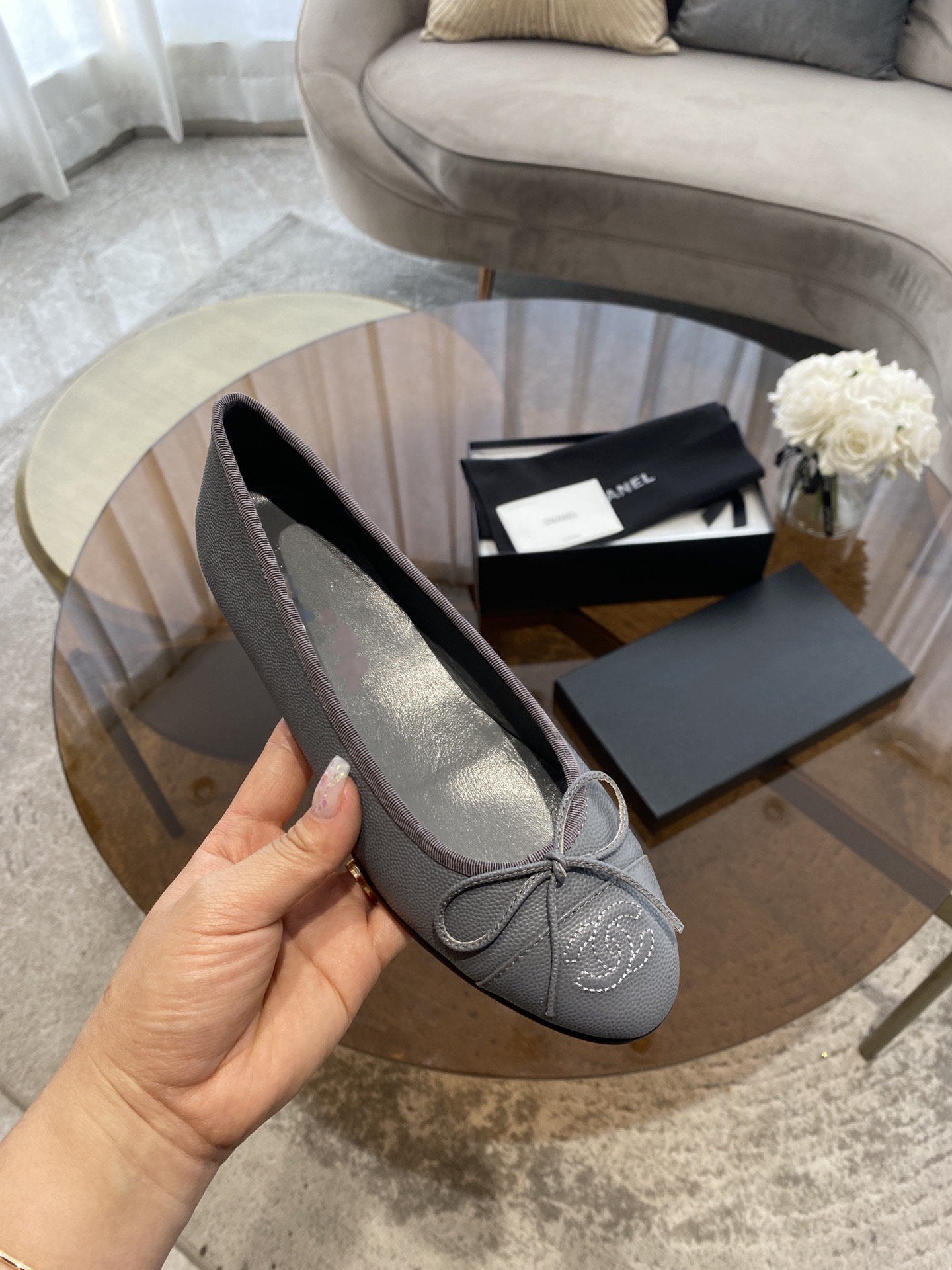 BALLET FLATS GREY GRAINED CALFSKIN - 35
