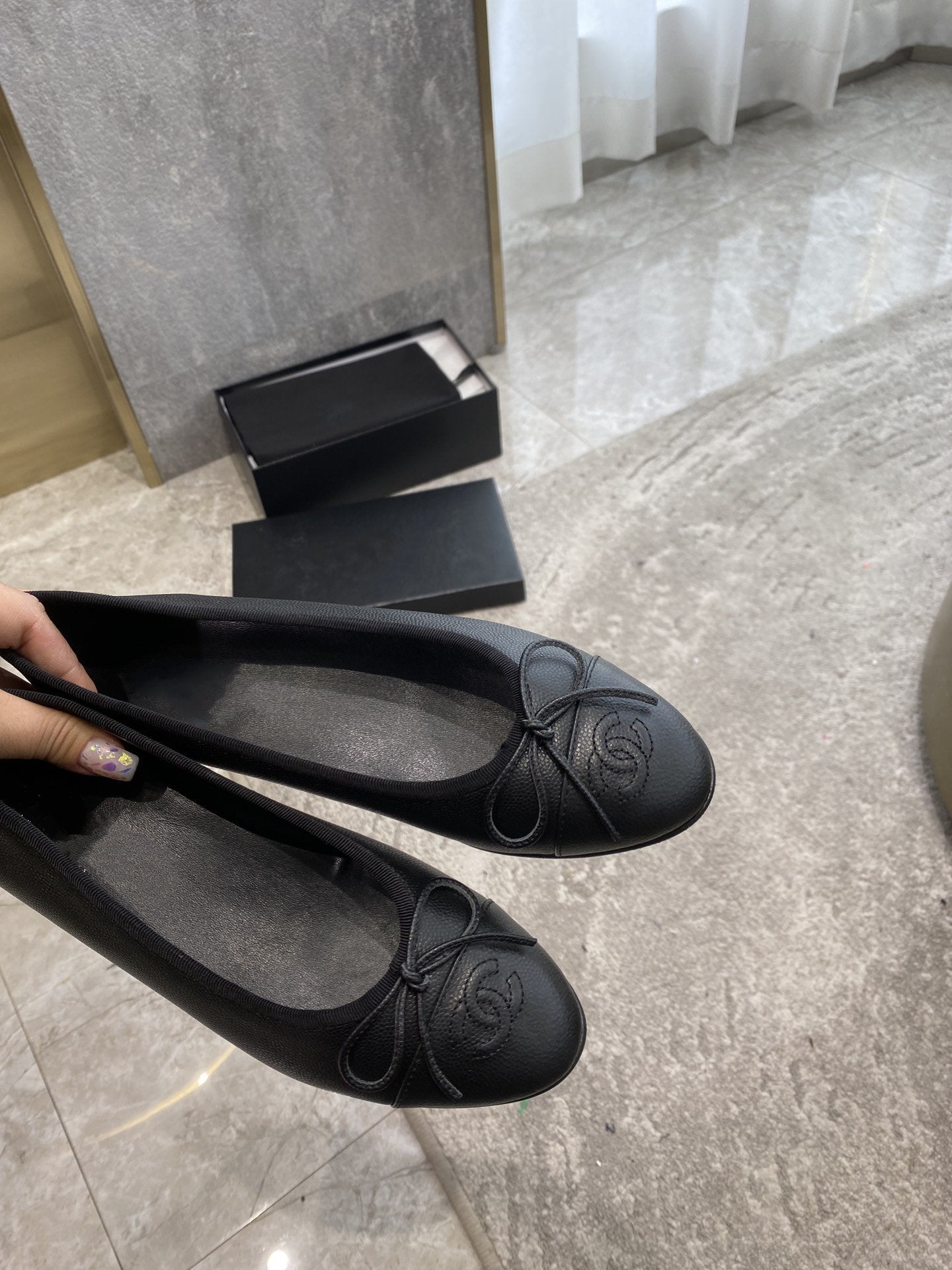 BALLET FLATS BLACK GRAINED CALFSKIN - 35