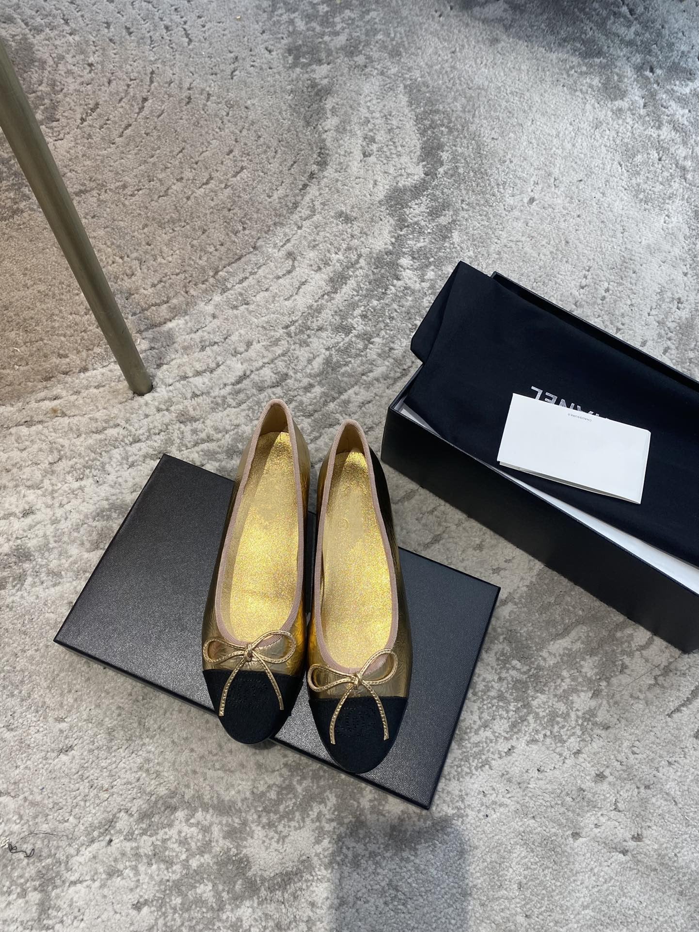 BALLET FLATS GOLD BLACK LAMBSKIN CANVAS - 35