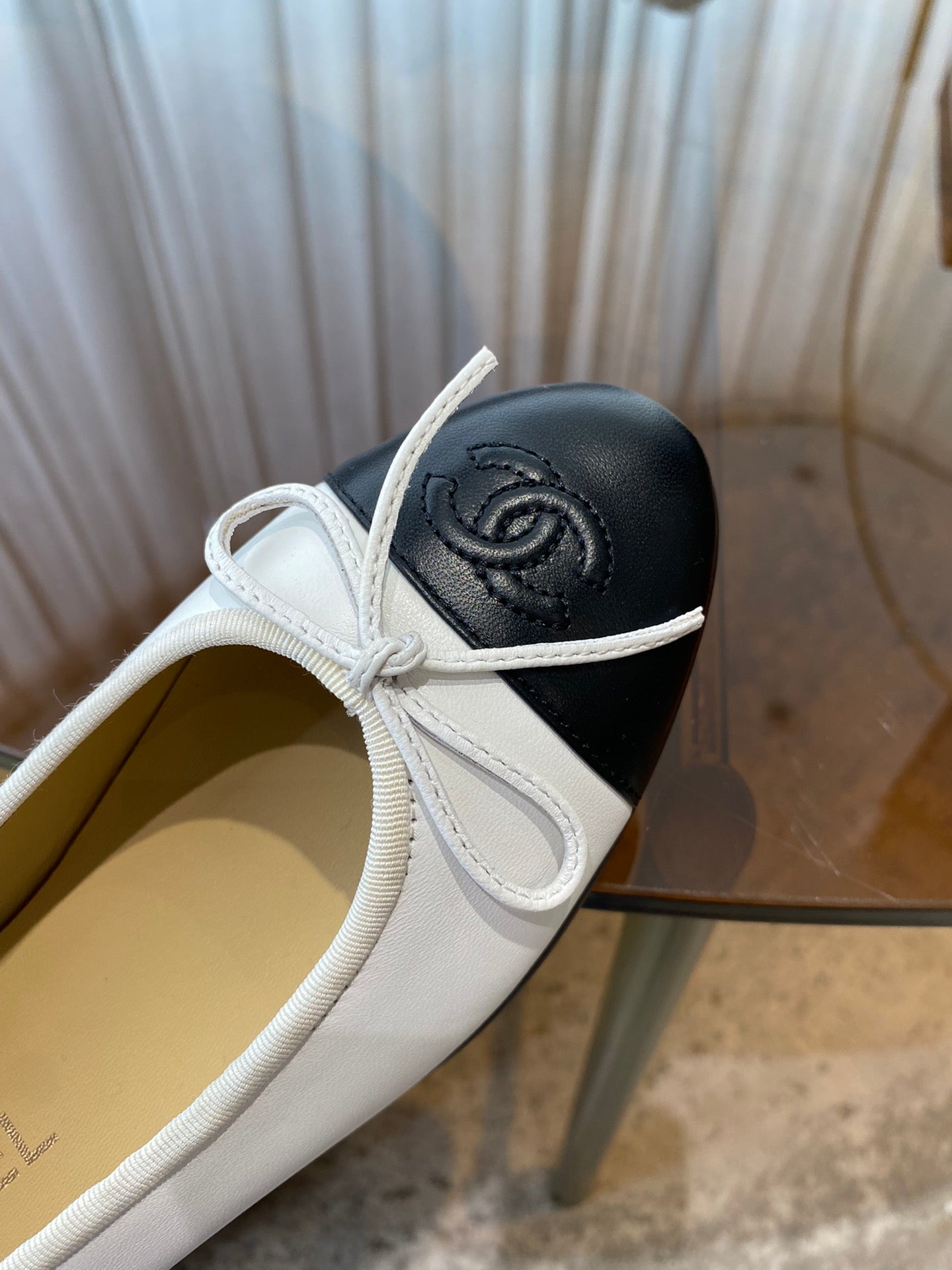 BALLET FLATS WHITE BLACK LAMBSKIN - 35