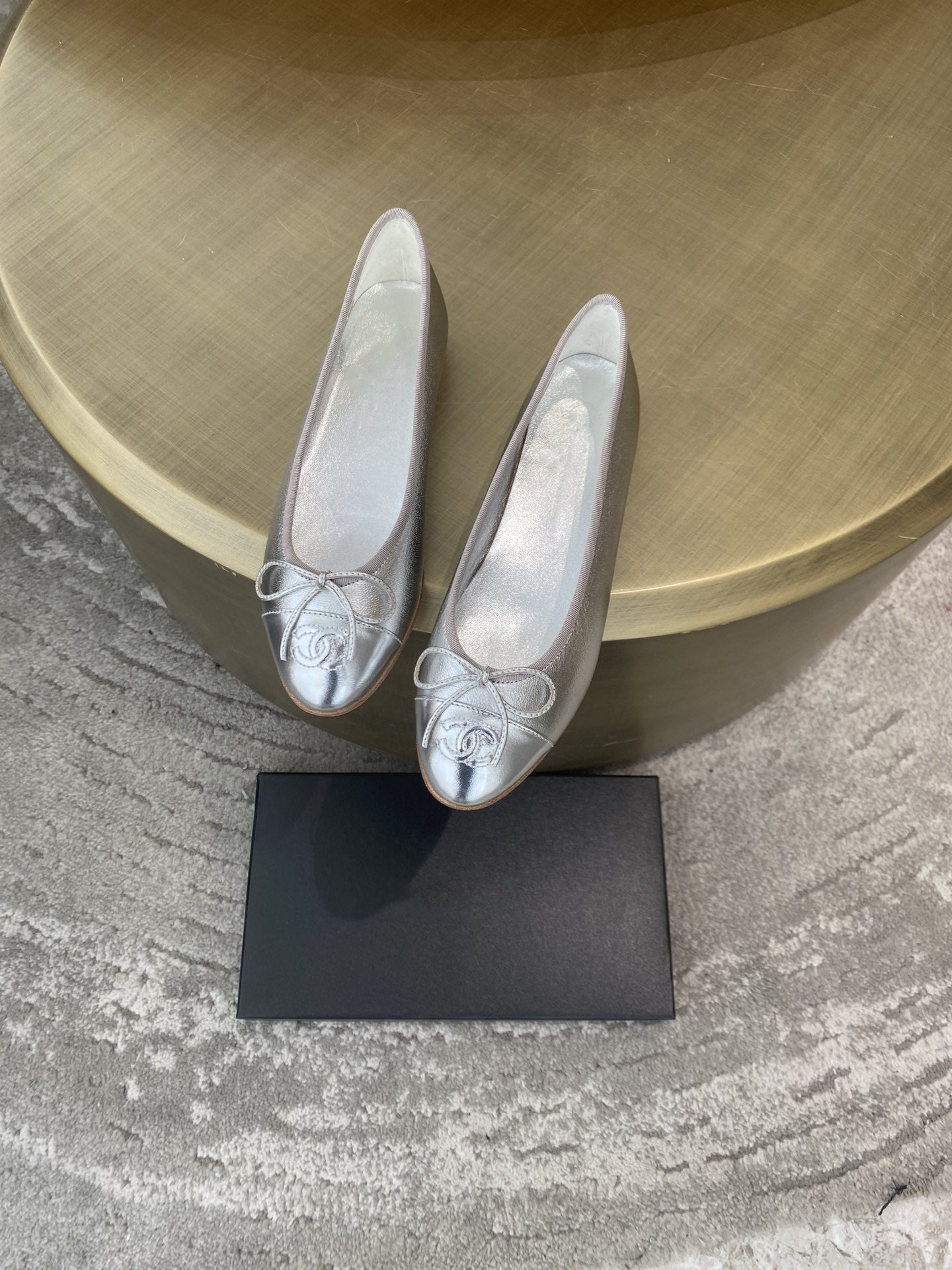 BALLET FLATS SILVER LAMBSKIN - 35
