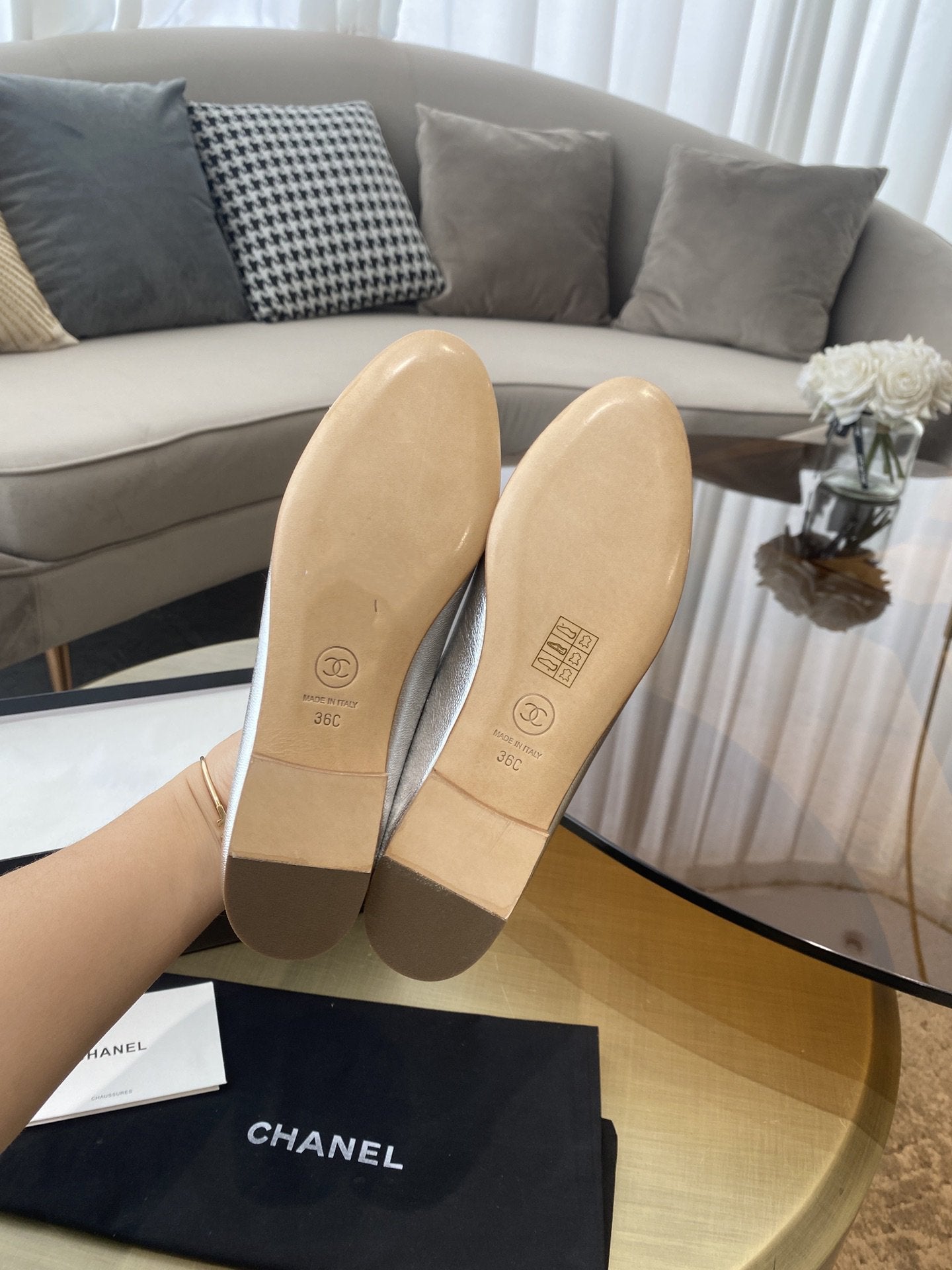 BALLET FLATS SILVER LAMBSKIN - 35