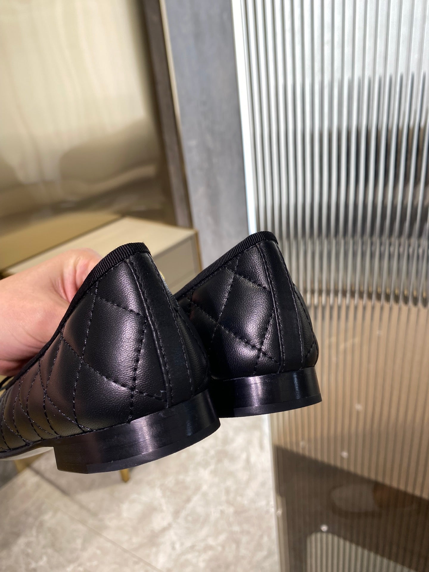 BALLET FLATS BLACK QUILTED LAMBSKIN - 35