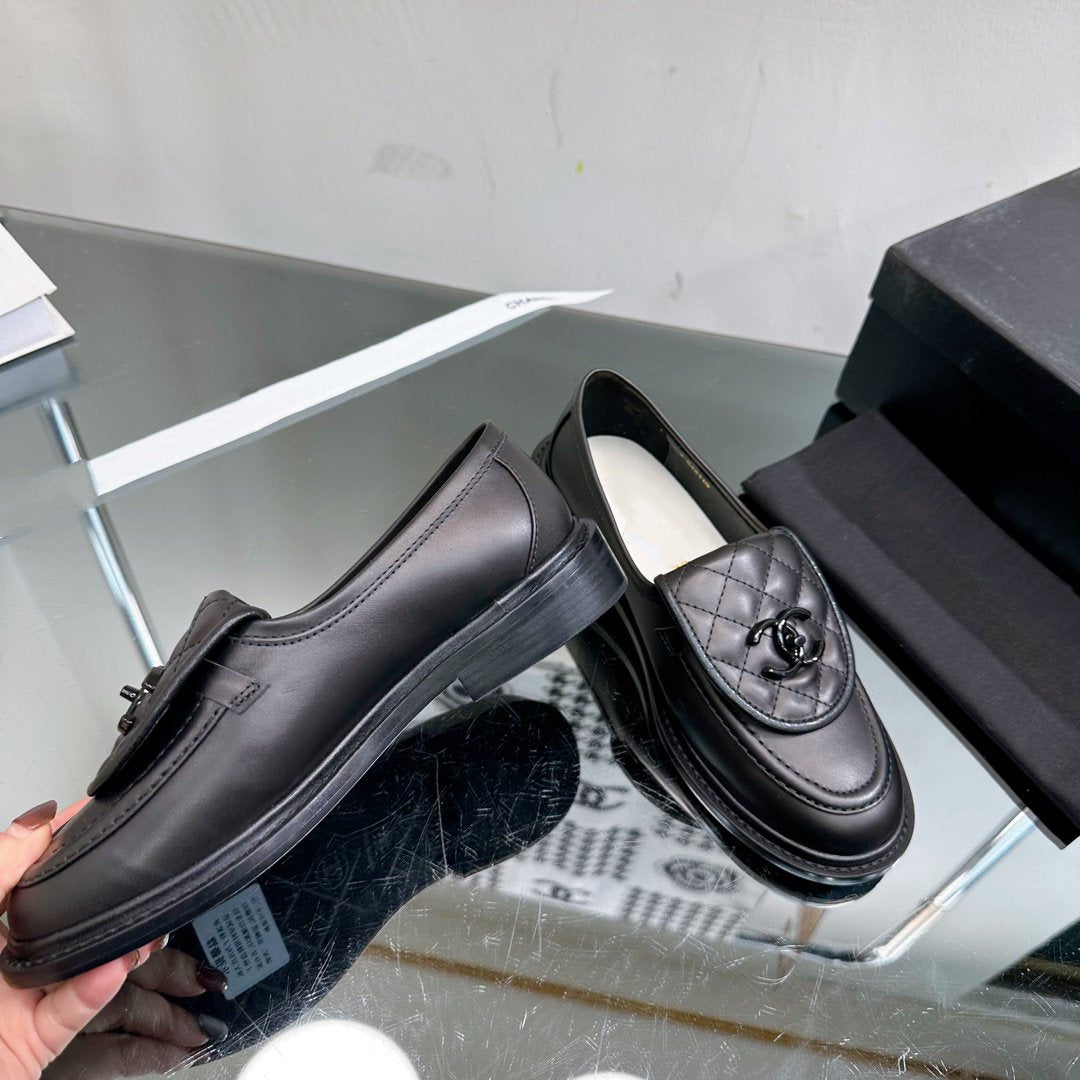 Moccasins Black Quilted Calfskin - 35
