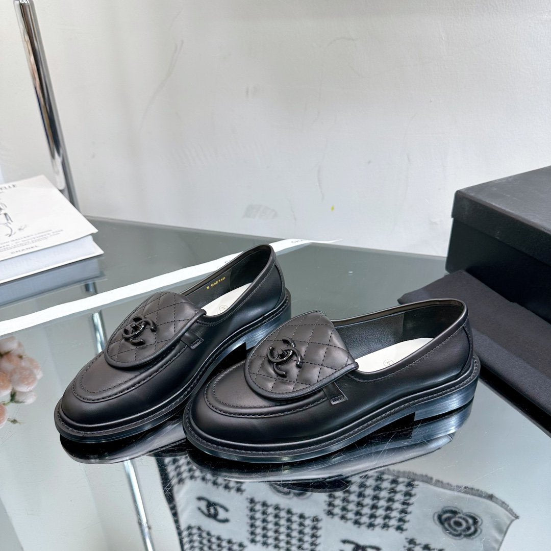Moccasins Black Quilted Calfskin - 35