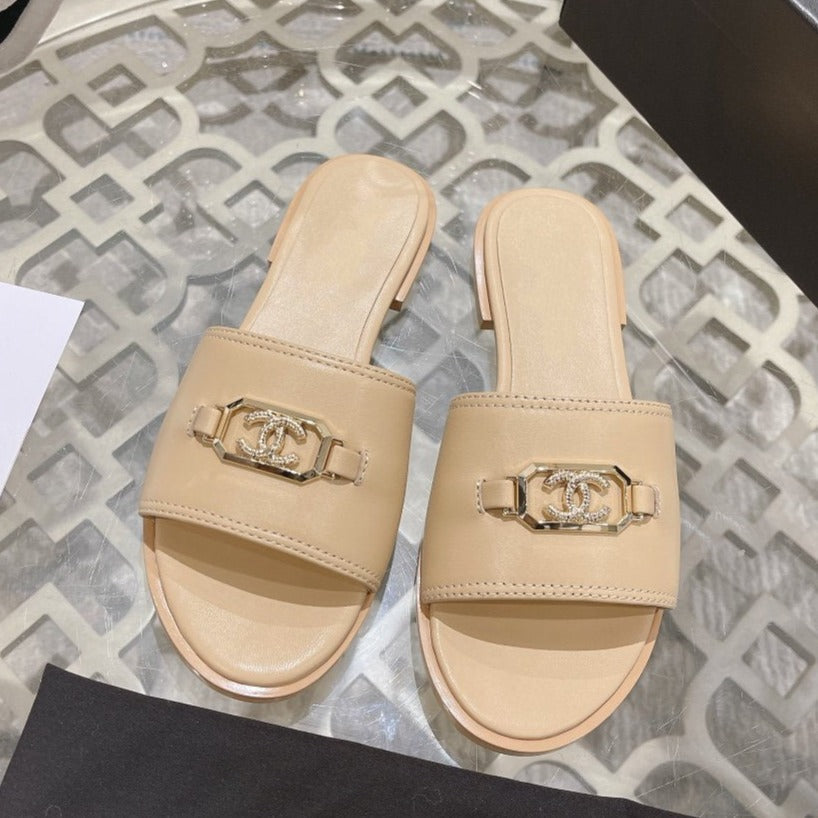 Mules Beige Shiny Calfskin - 35